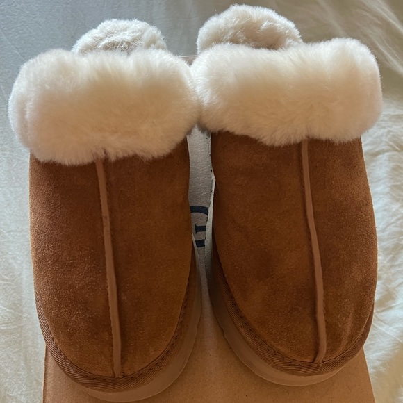 UGG Shoes - UGG Platform Scuff slippers Size 10